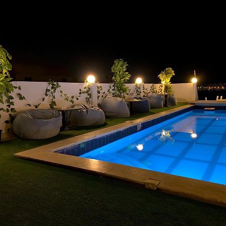La Boutique Residence Gurdaka Kültér fotó