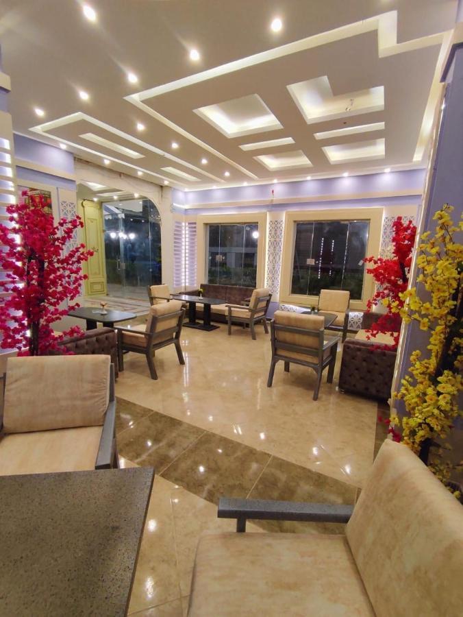 La Boutique Residence Gurdaka Kültér fotó